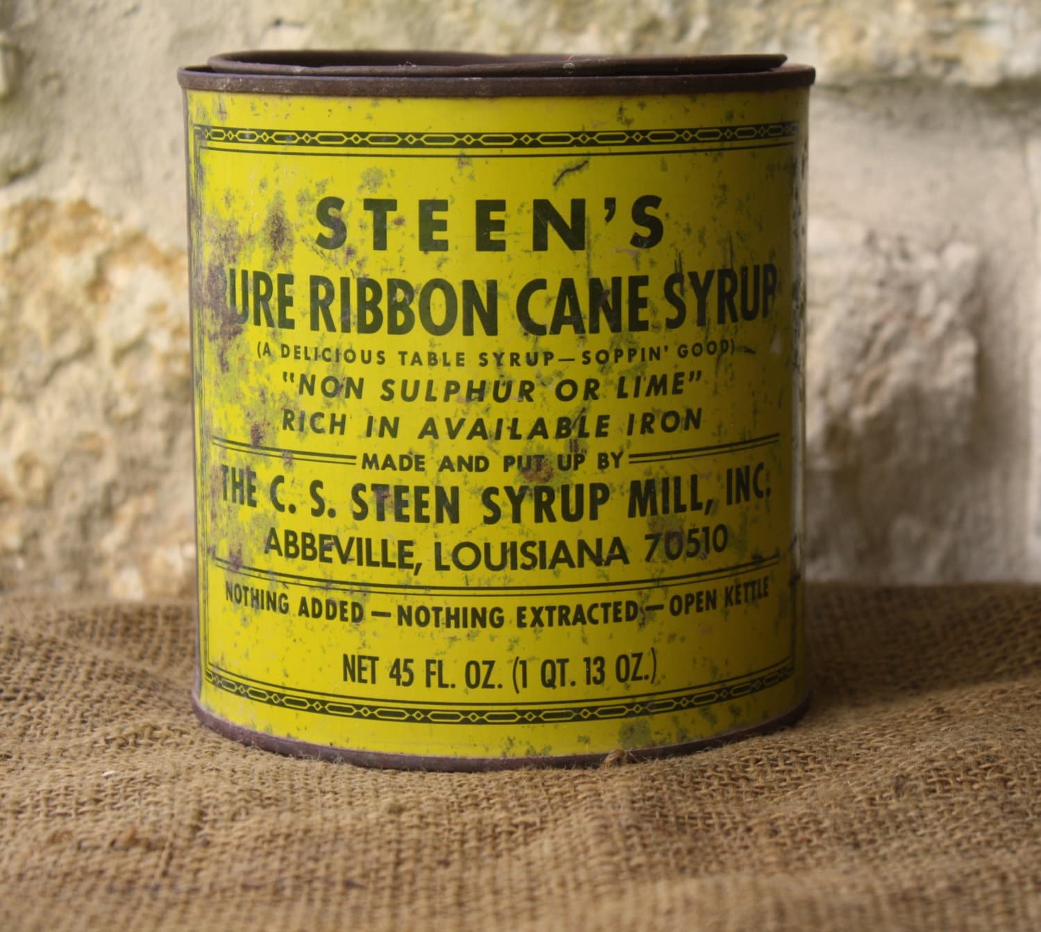 Vintage Steen's Pure Ribbon Cane Syrup Tin Country