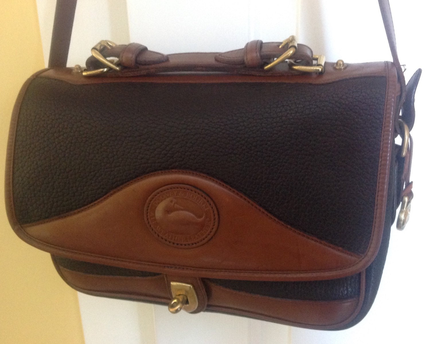 dooney and bourke candy purse