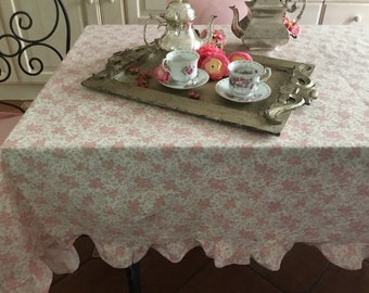 Romantic flowers tablecloth