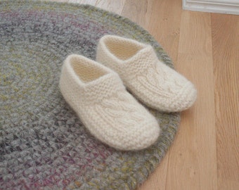 Wool slipper socks Cable knit socks - Boiled wool slippers - White woolen socks hand knitted