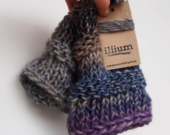 Leg warmers, yoga course, pilates, relax, leggings, socks for boots, unisex gift idea, knitted accessory, wool and acrilic, everyday style.