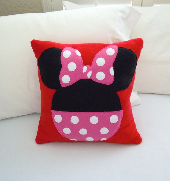 Minnie Mouse Fleece Throw Pillow Disney