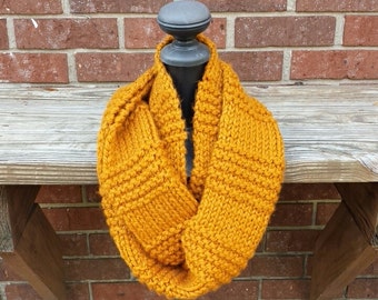 Knit Infinity Scarf, Chunky Knit Scarf, Cowl - Gold