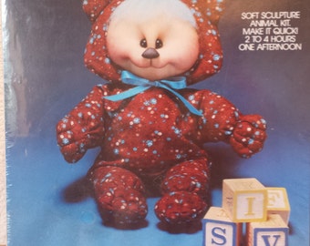 Vintage Valiant Crafts 1982 - Zoogle Baby Bear Soft Sculpture Animal Kit - New