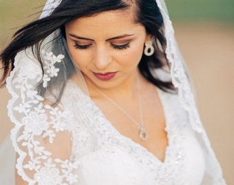 Mantilla Lace Wedding Veil