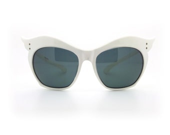 Genuine 1960s Hand Made Vintage Sunglasses // New Old Stock // Made in France