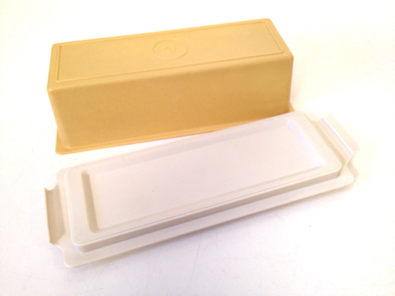 vintage butter dish Tupperware covered butter dish