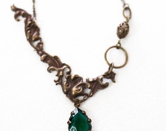 Bohemian Scrolled Oblong Filigree Vintage Emerald Crystal Pear Necklace