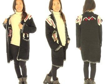 GR900 Damen Jacke Cardigan Handstrick bestickt Gr. XS-L schwarz