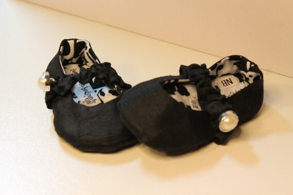 black mary jane infant shoes