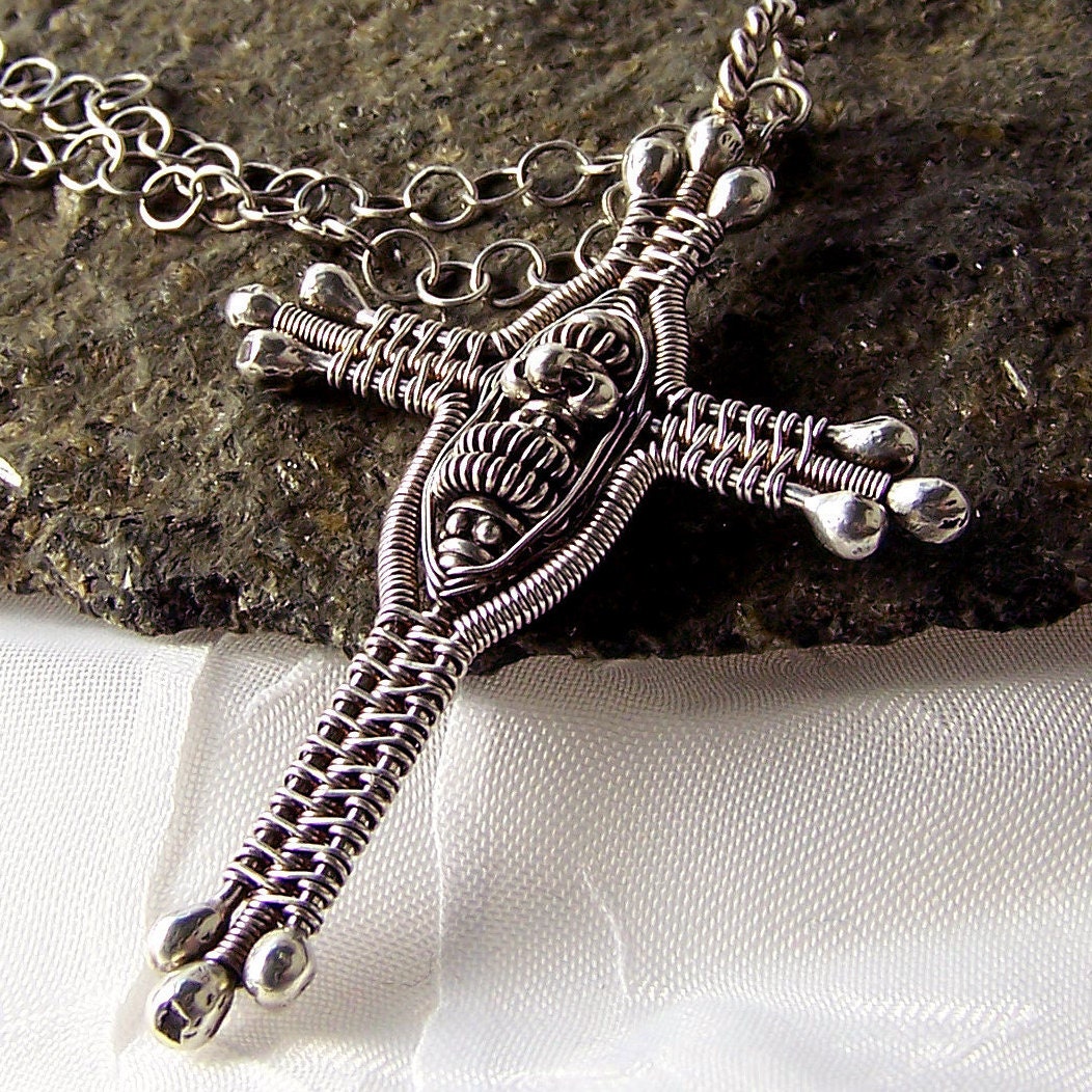 Sterling Silver Cross Necklace Wire Wrapped with by jesuislesoleil