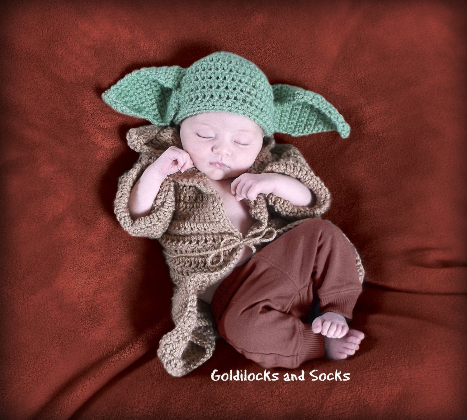 Baby Yoda outfit baby yoda hat baby yoda costume crochet