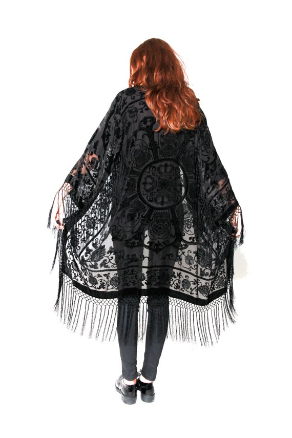 black kimono costume