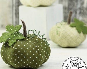 PUMPKIN SEWING PATTERN. pumpkin pattern. pumpkin pincushion. green white pumpkin. pincushion pattern. pdf sewing pattern. © Blue Owl Land