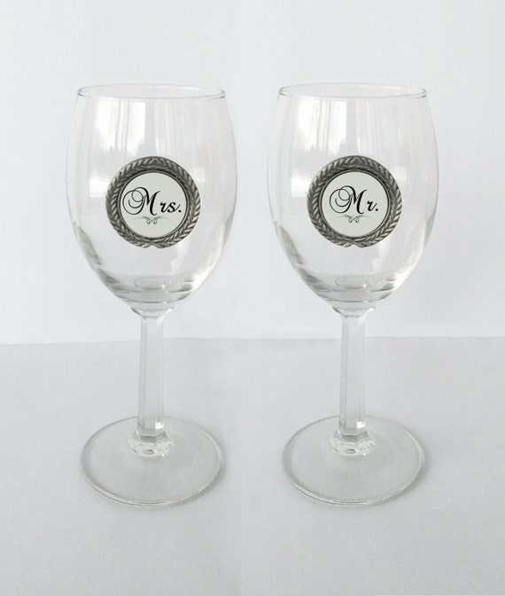 Personalized WINE Glass Set w/Pewter by SpecialtyCreations4U
