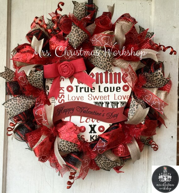 Deco mesh wreath Valentine wreath burlap wreath