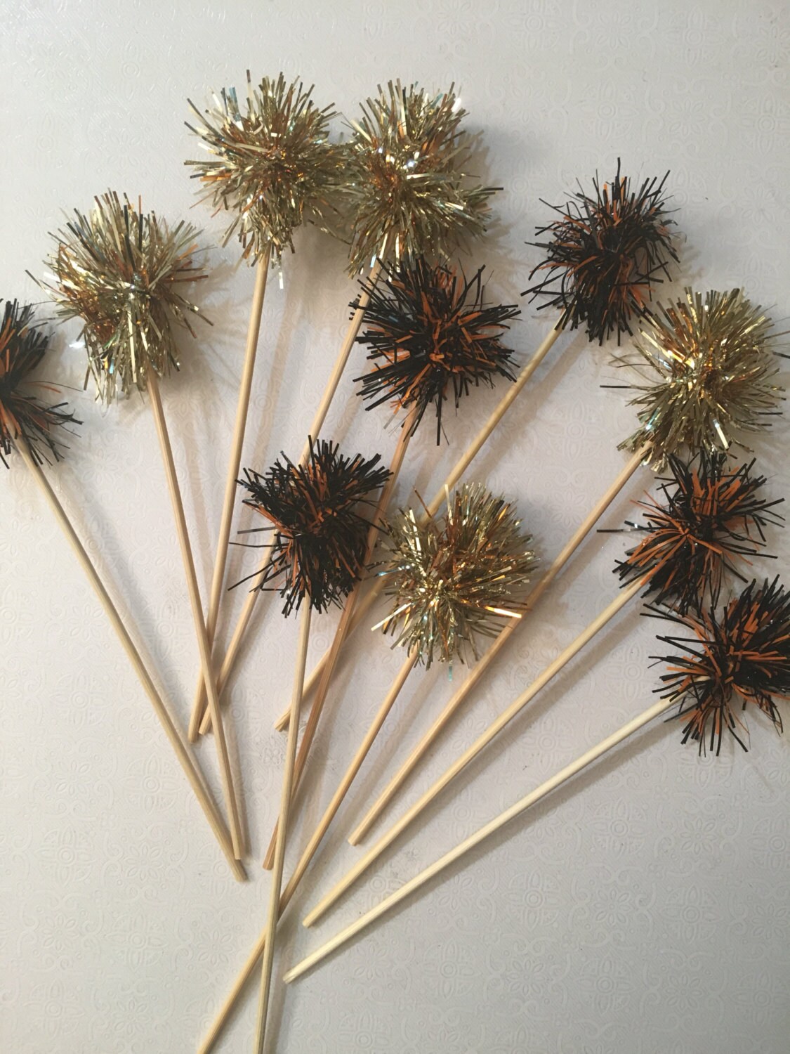 12 DRINK STIRRERS/gold sparkle swizzle sticks/ Cupcake