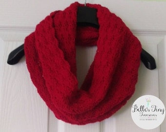 Deep red cowl, infinity scarf, adult scarf, winter scarf, autumn, fall scarf, warm scarf, red cowl, snood, crochet cowl, crochet scarf