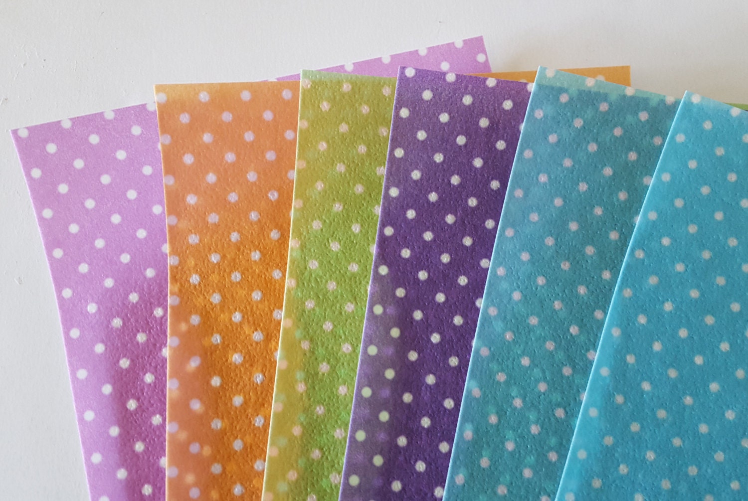 Edible Pattern Sheet Polka Dots Wafer Paper or Frosting