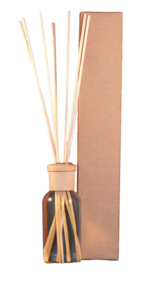 Reed Diffuser Gift Set made with Premium Fragrance by ScentDeals