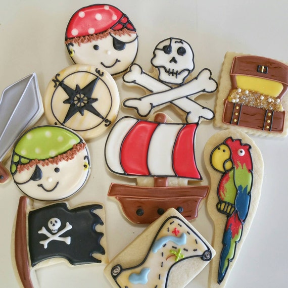 Items similar to Pirate cookies, royal icing sugar cookies, pirate ...