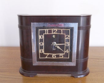Smiths Sectric electric clock, Bakelite and chrome plated dial frame, Deco style, late 1930’s