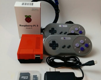 Complete RetroPie console - includes SNES style controllers and KODI video streaming installed, 3D printed NES style case