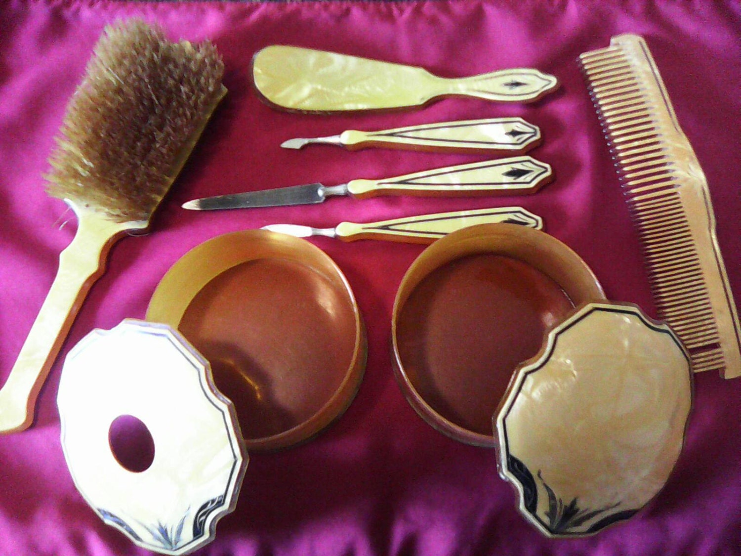 Vanity Set. Vintage Art Deco 8 piece celluloid vanity set.