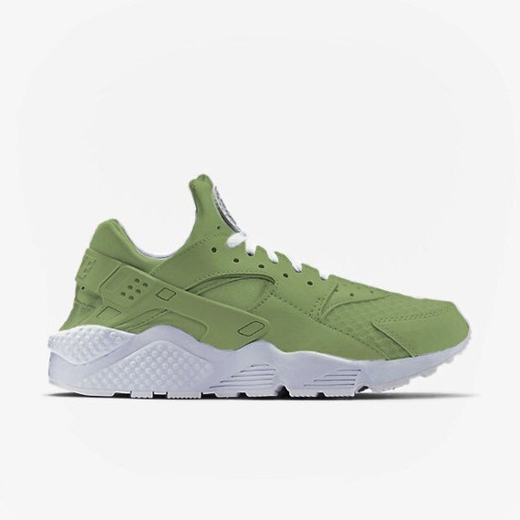 Khaki Green / Olive Nike Huarache Run Sneakers