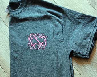 Gildan Monogrammed T-Shirt/Embroidery Shirt/Initials T-Shirt