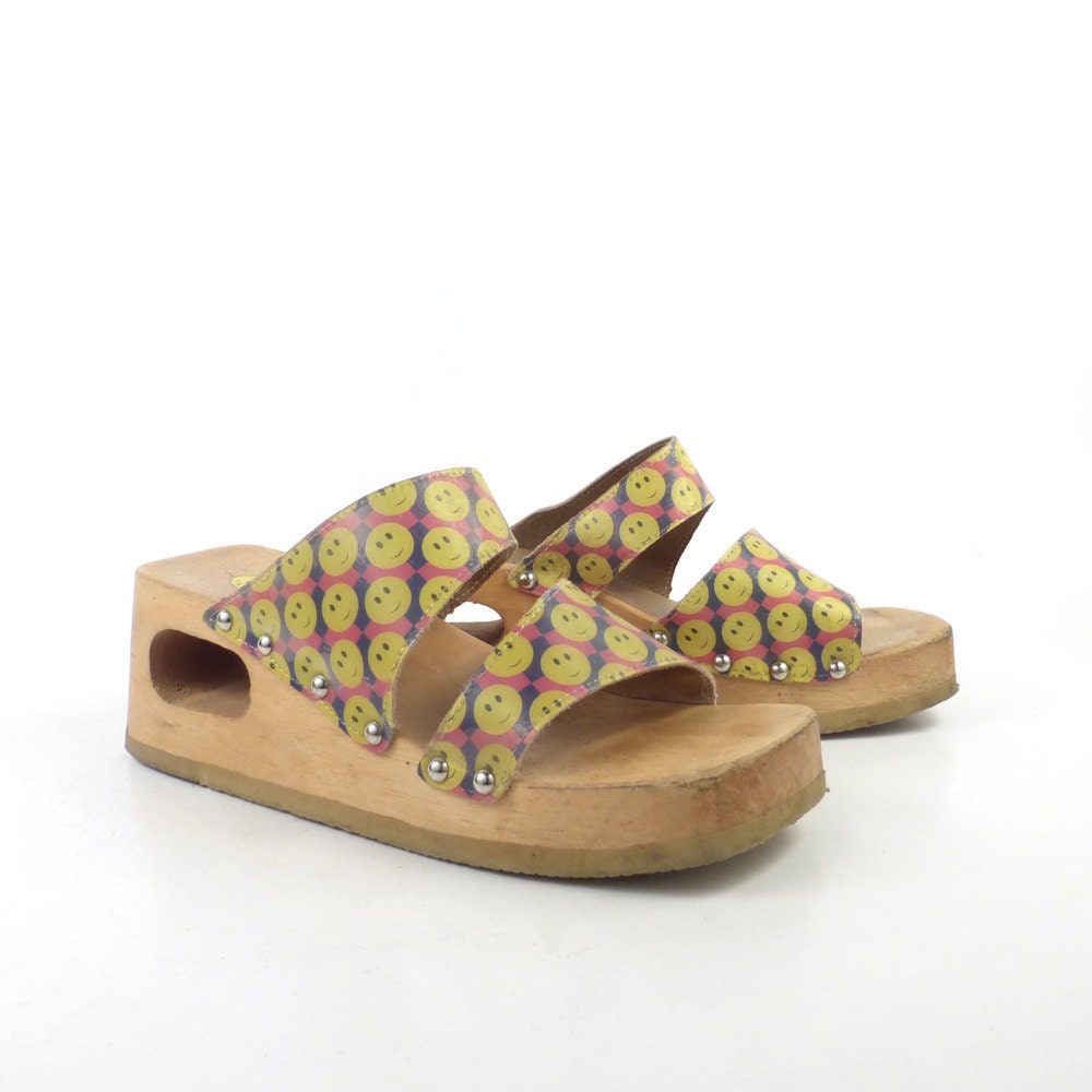 1990s sandals
