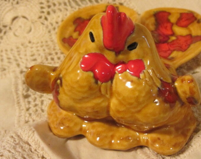 1970's Cuddling Chickens Spoon Rest, Ceramic Chicken Spoon Rest, Kitchen Country Spoon Rest, Stove Spoon Rest, Chicken Spoon Rest