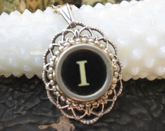Typewriter Key Letter I - Oval Pendant with necklace