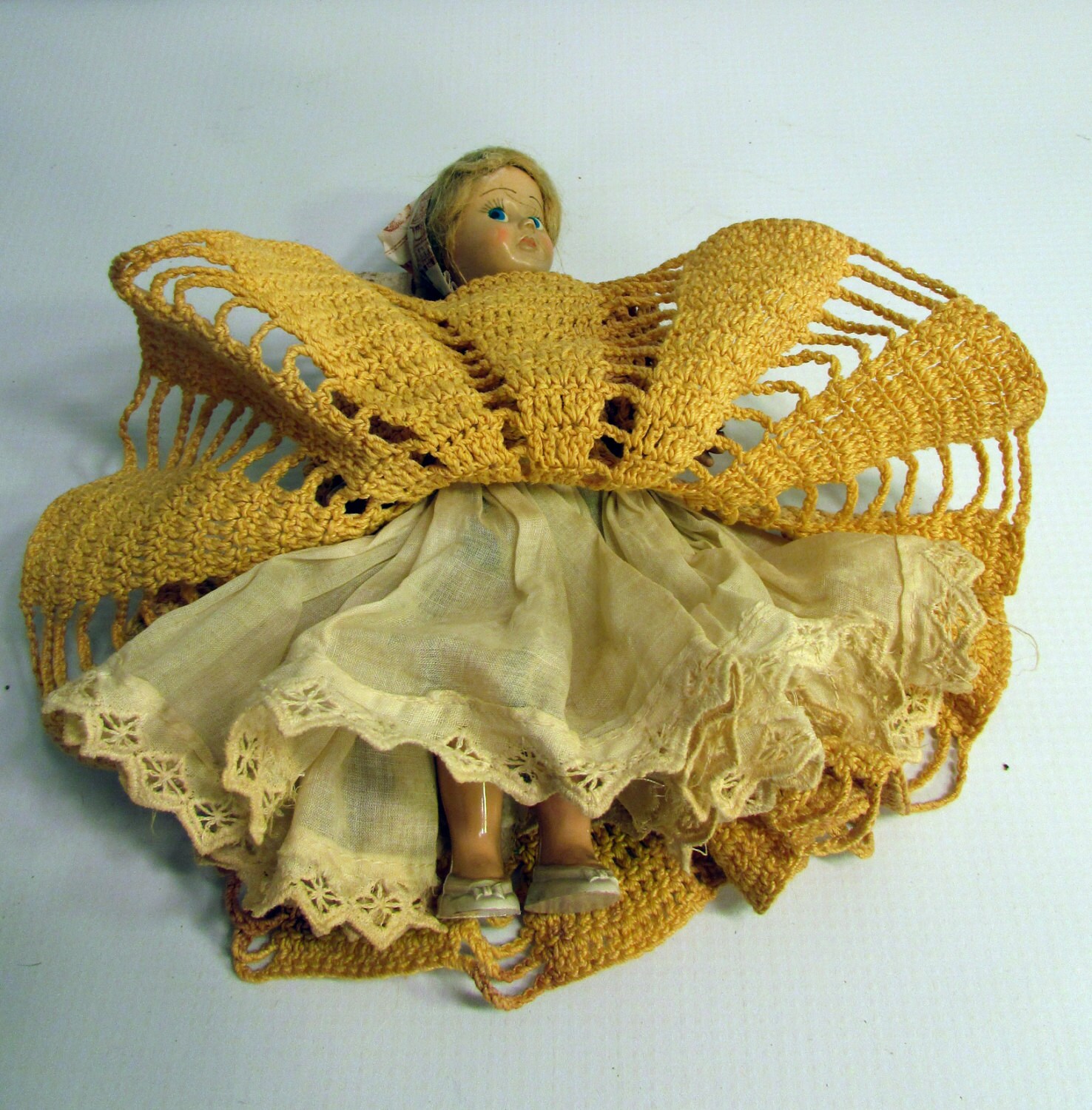 1950s Vintage Rubber Band Doll. 7 Inches Tall. by Castellocasa