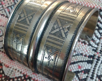 Tuareg Double Bracelet/Cuff with Tifinagh signs inside