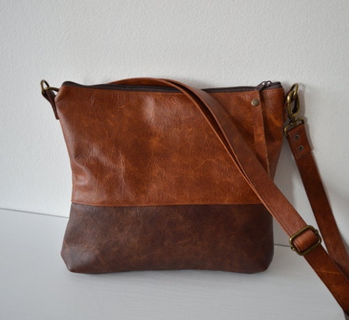 Leather crossbody bag Medium brown distressed leather purse