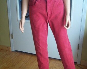 Ladies Vintage Red Levi Strauss Jeans, High Waisted Levi 550 Relaxed Fit, Tapered Leg, 100% Cotton, Size 9 Med