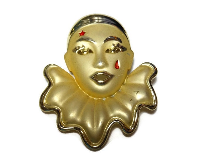 Sigal clown brooch, large matte gold face pin with inset red glass star and tear, edges glossy gold, Commedia Dell'Arte, Pierrot, Harlequin