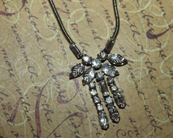 Vintage LEO GLASS Sterling & Rhinestones Bow Necklace