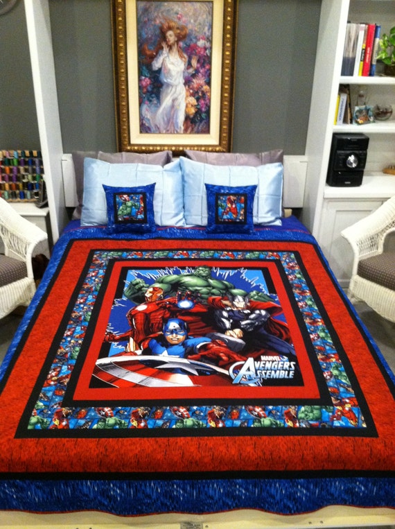 After Christmas Sale Avengers Quilt Set