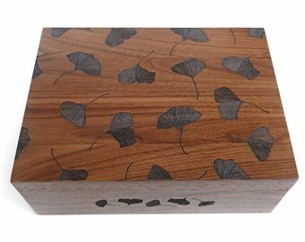 Ginkgo Pattern Wood Keepsake Box