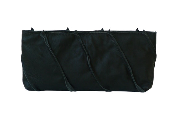 black mini clutch bag