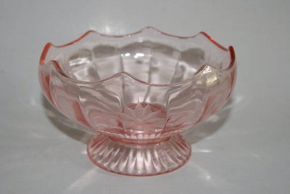 Vintage Pink Depression Glass Pedestal Candy Potpourri Fruit