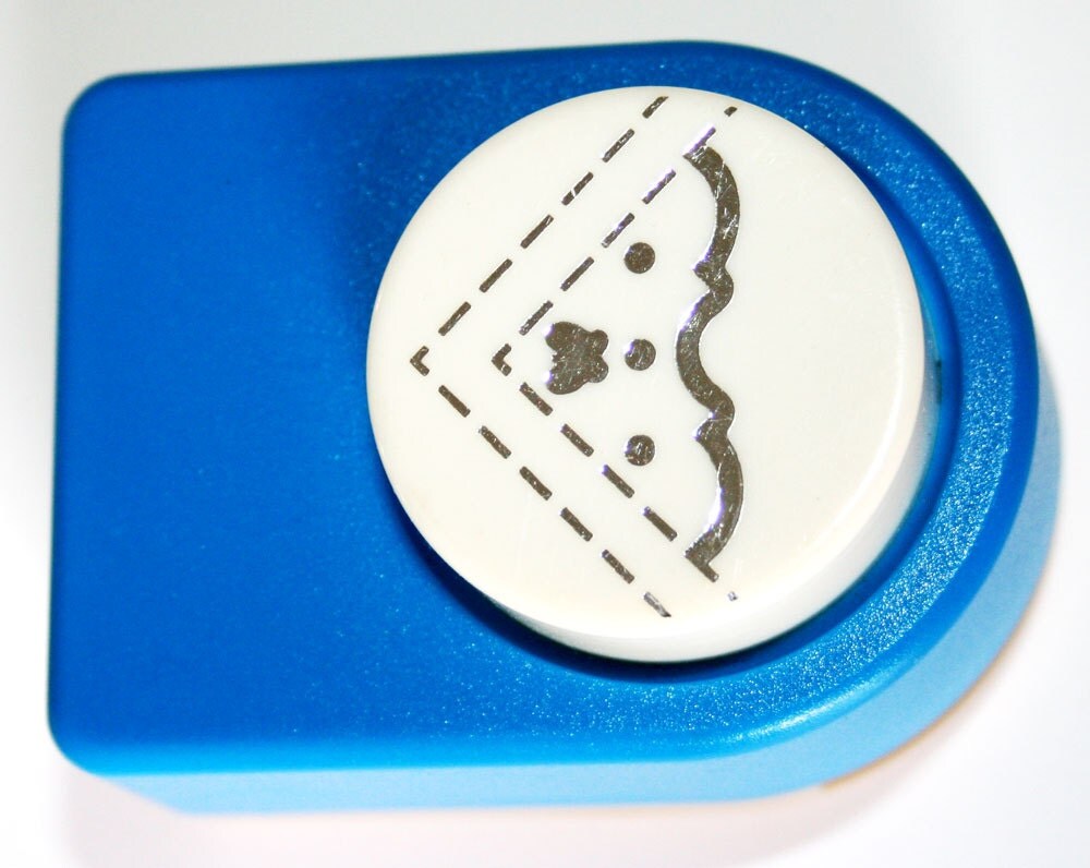 Decorative Corner Paper Punch with Small Butterfly Dots and