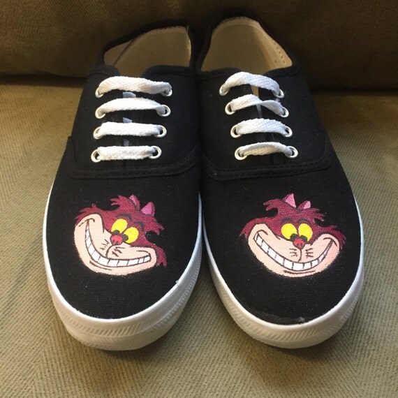 Cheshire Cat Shoes. by ButterMakesMeHappy on Etsy