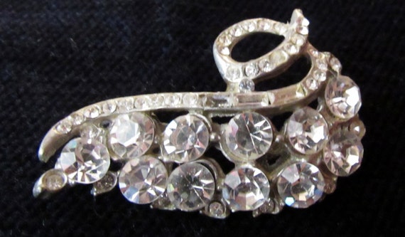 Rhinestone brooch or pin