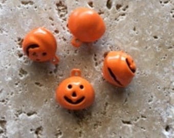 Pumpkin Charm Bells qty 10
