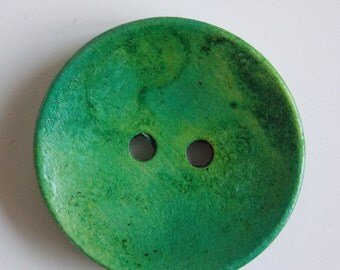 Button set of 6 green wooden buttons 3 cm diameter (1 1/4" inch) crafts scrapbooking cardmaking sewing baby cardigans hobby creativity