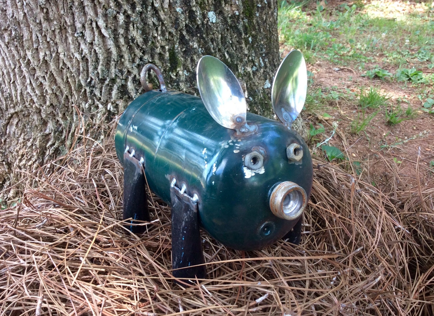 Small Piggy SCRAP METAL Yard Art SCULPTURE...Unusual