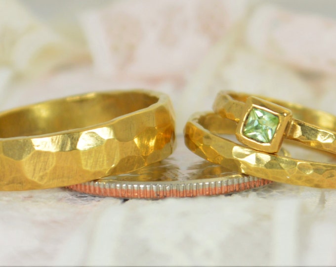 Square Peridot Engagement Ring, 14k Gold, Peridot Wedding Ring Set, Rustic Wedding Ring Set, August Birthstone, Solid Gold, Peridot